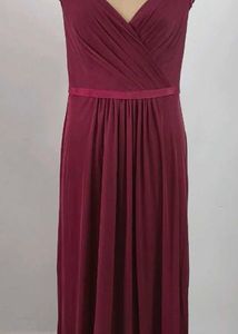 Maroon Lace Work Gown❤️🐬🎀