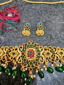 Chokar Set