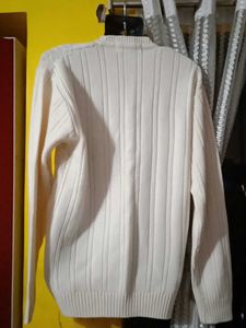 Elegant Cream V-Neck Sweater for man