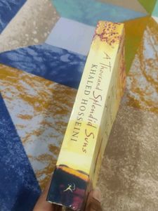 a thousand splendid suns by khaled hosseini