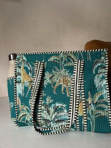 💚Green Cotton Trendy Tote 💚