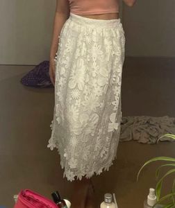 3D Flowers White Lace Skirt