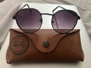 Ray- Ban Sunglass With Original Cover Black