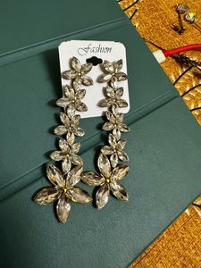 Earrings pair I new