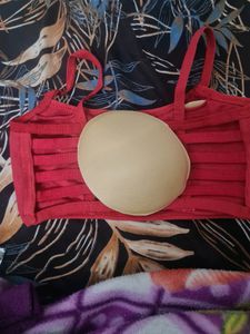 6 Stap Bra With Removals Pads. Pretty Look