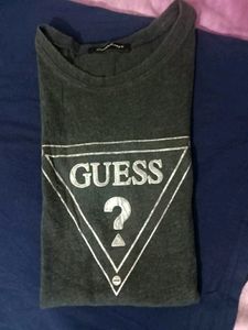 Stylish Tops Guess