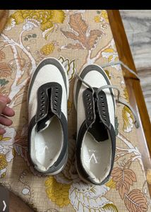 Versace Shoes Good Condition Unused But Peeling
