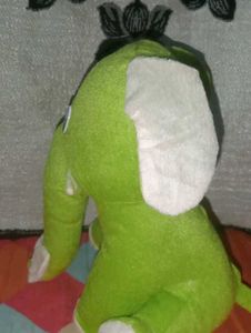 A01 Green Elephant 30cm