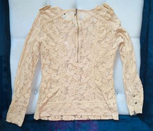 Prelovedd Top Cream Color