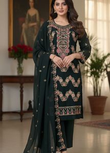 Elegant Green Embroidered Kurta Set