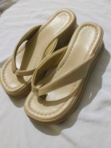 Sandle