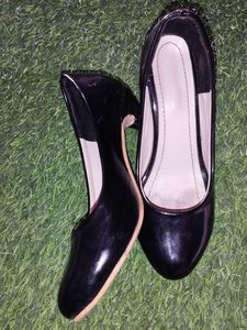Black Heels 36