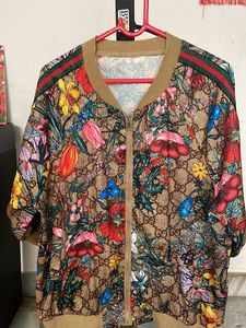Gucci Print Shirt (Its A Copy)