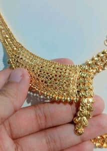 Gold Necklace &amp; Earring Set