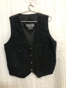 Agapo Black Waistcoat