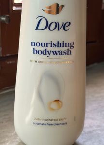 Dove Nourishing Bodywash 🧴