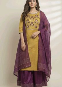 AURELIA Elegant Mustard Kurta Set XXL (2XL)