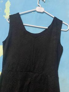 Black One Piece H. Or Bhut Acha H.