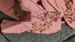 Floral Embroidery Top