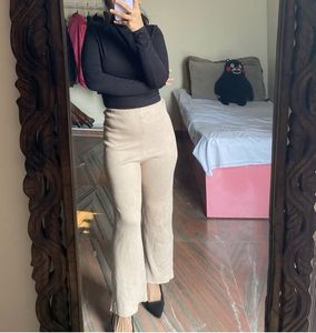 Nude Pant