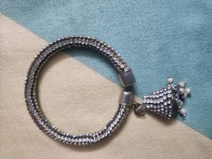 Rhinestone Jhumka Bangle