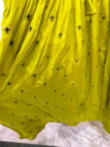 Green kamarbandh Anarkali