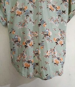 Pastel green half shirt