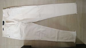 Cream Jeans