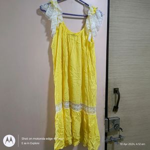 🇮🇳Never Worn Nighty !! Cuddly yellow
