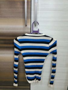 multicolored stretchable top