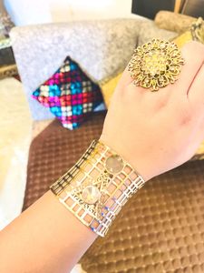 ✨ Regal Gold Hand Jewelry Set: Statement Ring &amp; Cu