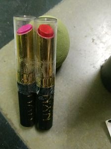 Price Drop Combo Of Huda Beauty NC25 Makeup Kit