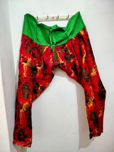 Girls Kurta, Dupatta And Salwar.