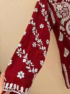 Chikankari Kurta (Mid-length)