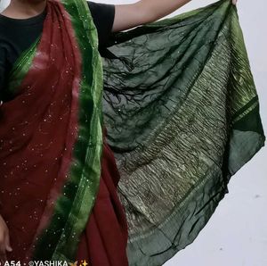 Elegant Red &amp; Green Saree