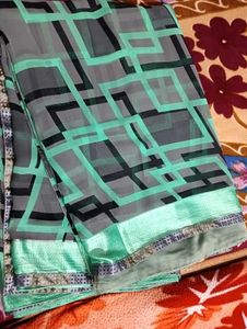 Stylish Patterned Saree