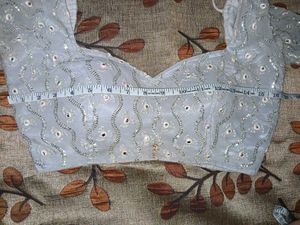 Boutique Blouse 👚