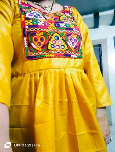 Embroidered Tunic Top