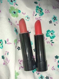 Double Lipstick