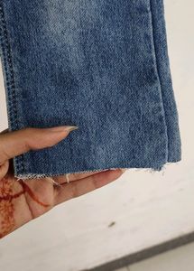 Ribbed High-waisted Jeans