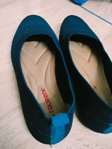 3 Pairs Of Casual Slippers And Jutti