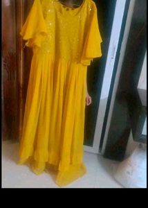 Elegant Yellow Party Dress