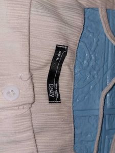Cute Buttoned Top
