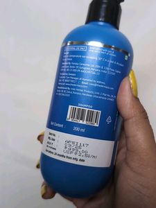 The Derma Co Shampoo And Serum