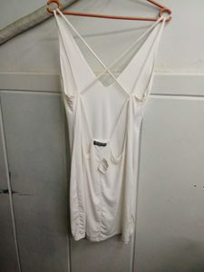 Fashion Nova Backless White Dress