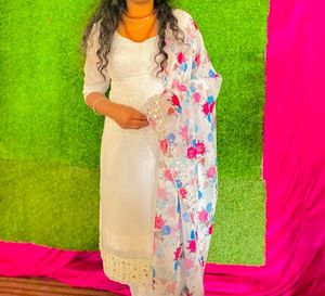 White Suit With Chiknkari Light Design, Floral