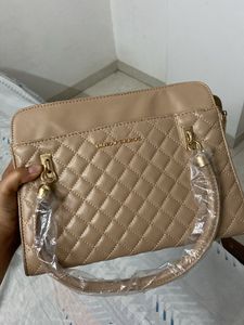 Handbag With Sling👜