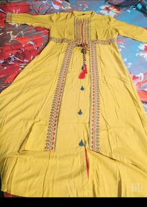 Kalini Yello Embroidery Kurti♥️