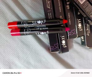 PACK OF 2 PLUM CRAYON LIPSTICK