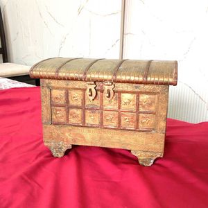 Antique Jewellery Sandook